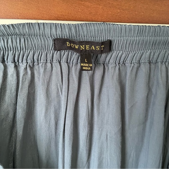 DownEast Gray Asymmetrical Pleated Midi Skirt - Picture 4 of 7